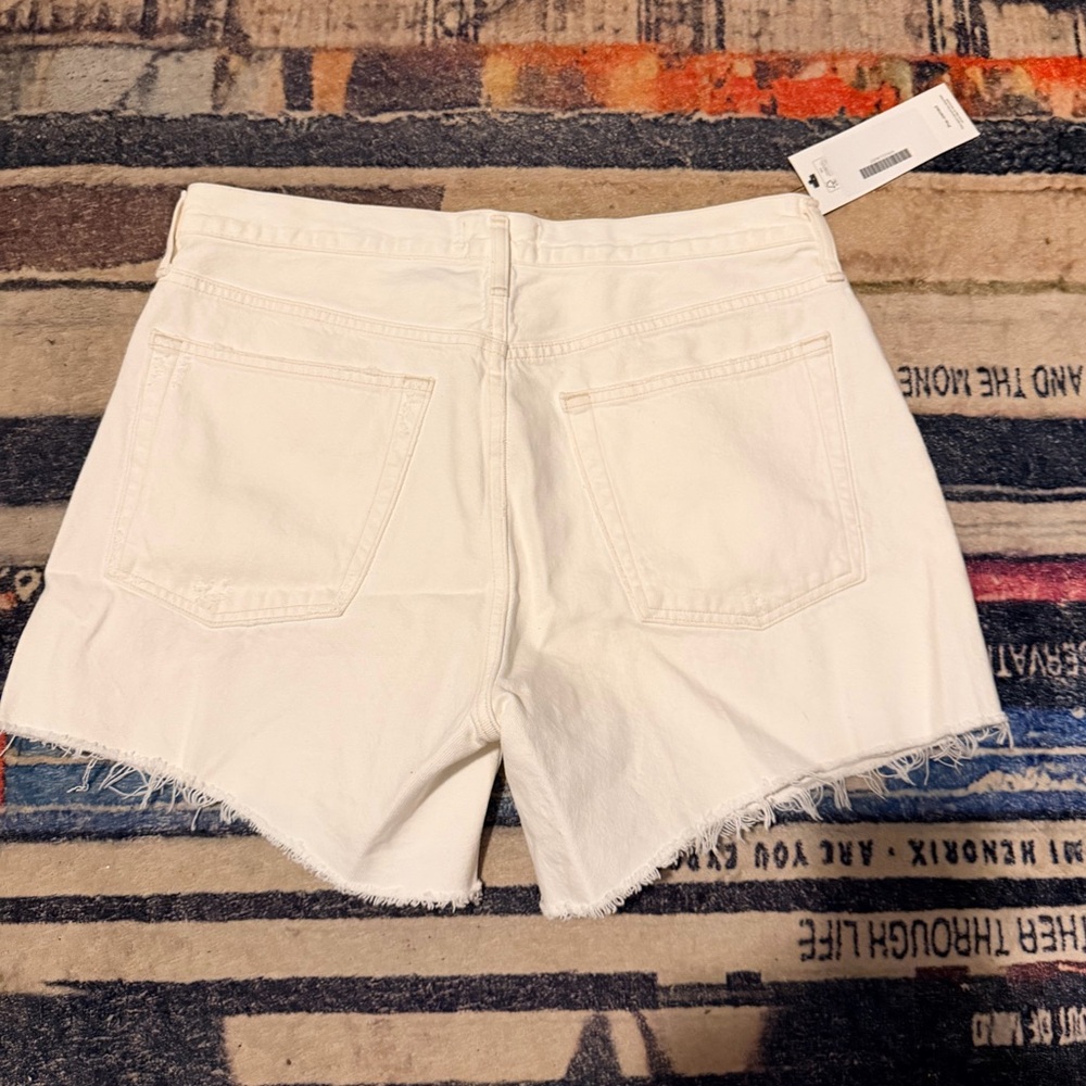 Agolde Cream Jean Shorts 29 - Picture 3 of 3